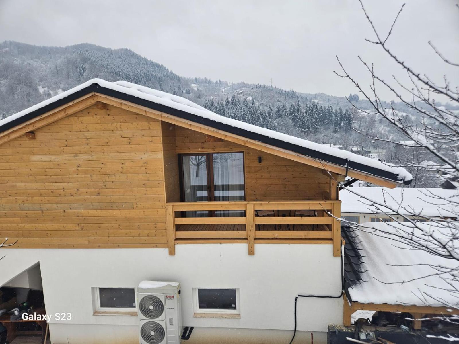 Casa Mara Viseu De Sus Hotell Eksteriør bilde